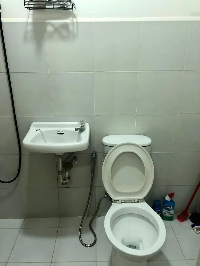 Jmc Homes Manila Apartment